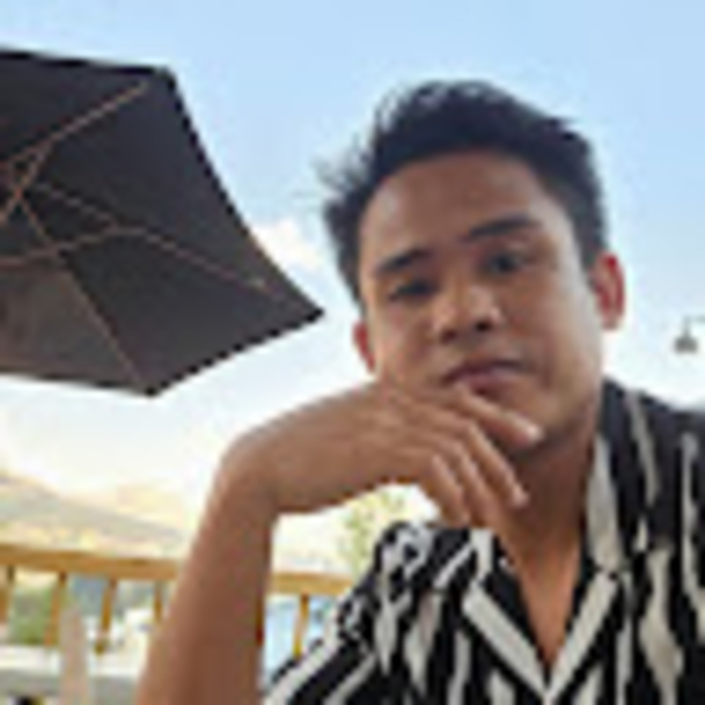 Meet your Posher, Ralph aljhon